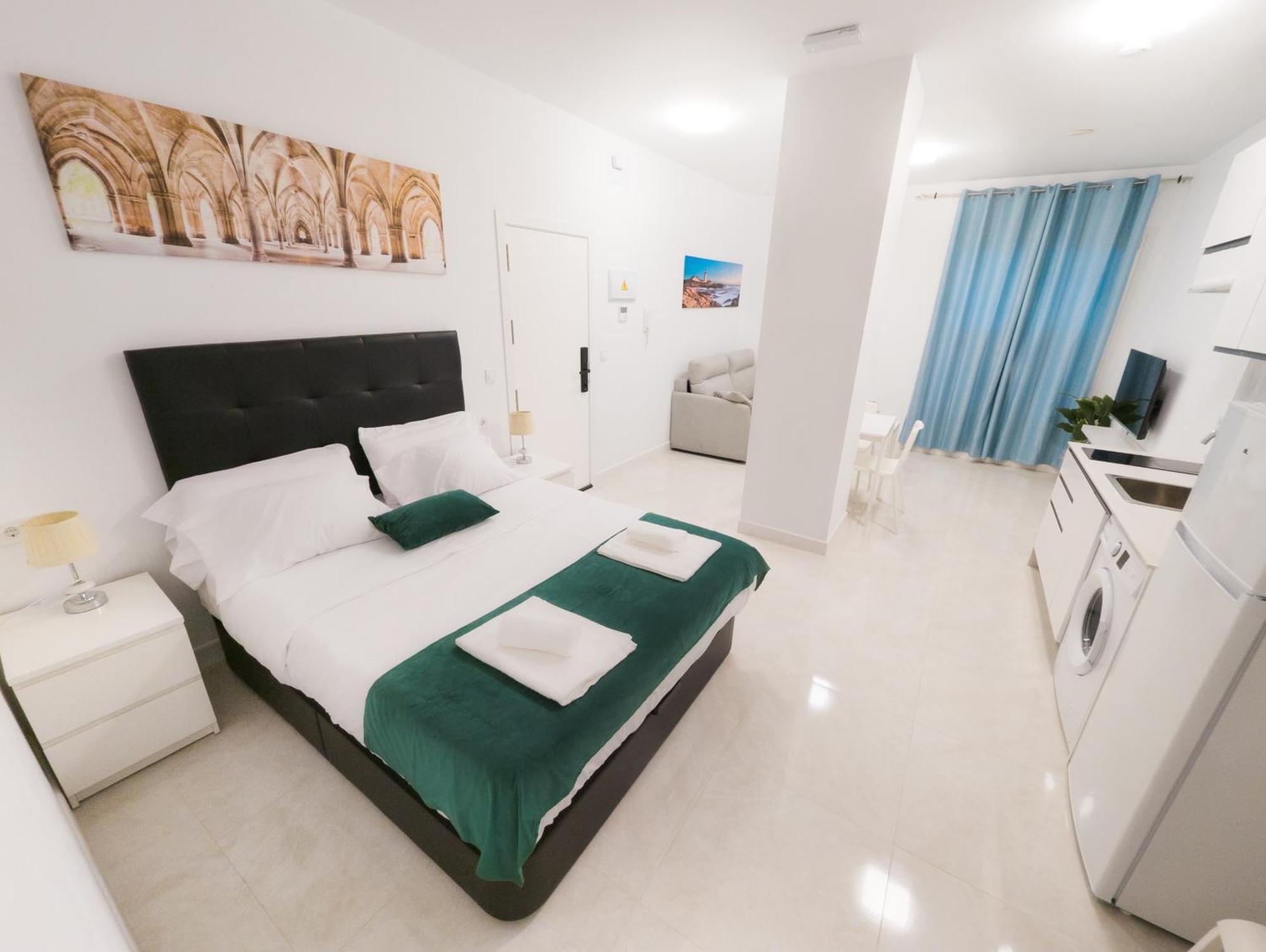 Rental San Luis Севилья Экстерьер фото
