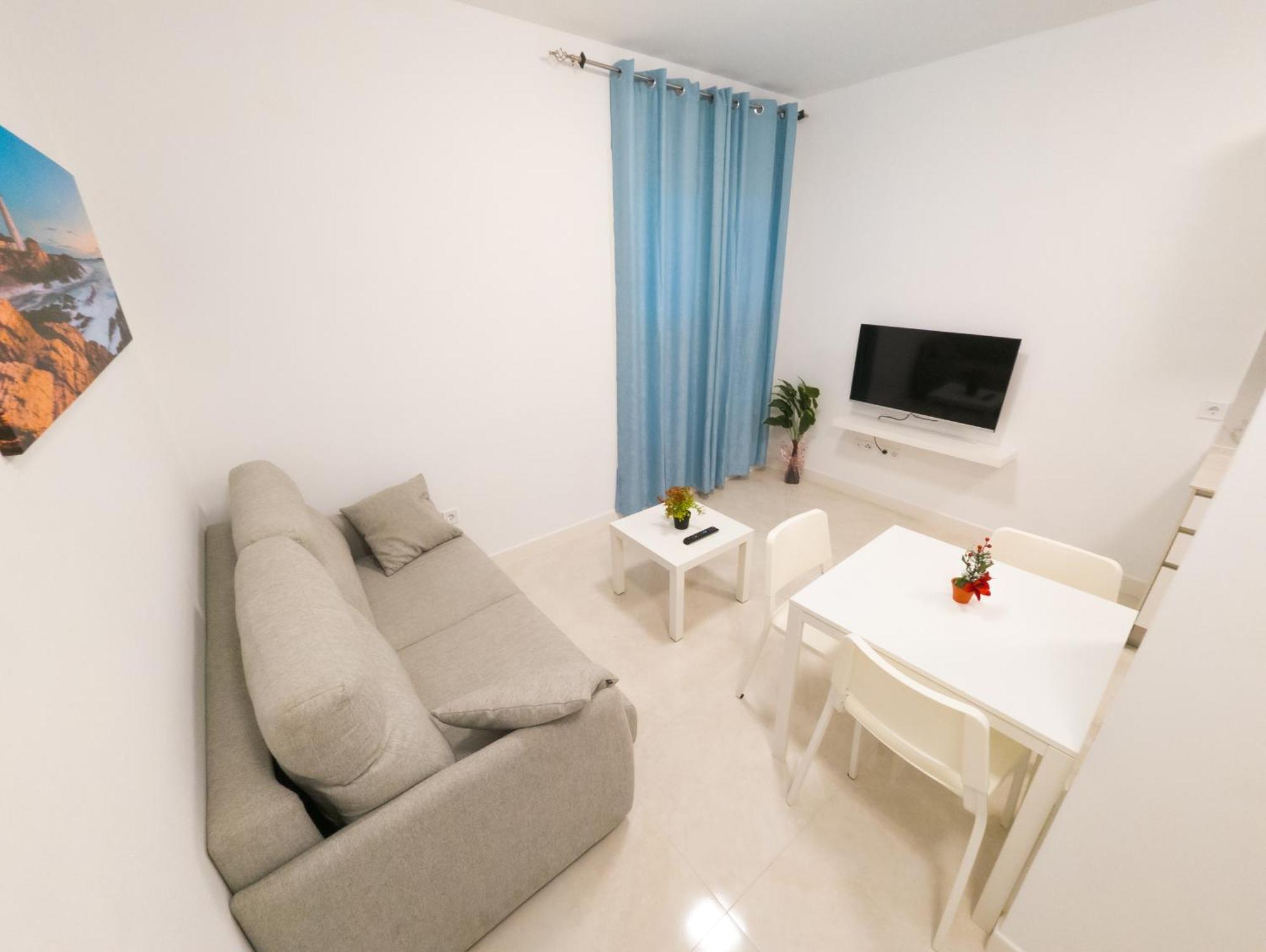 Rental San Luis Севилья Экстерьер фото